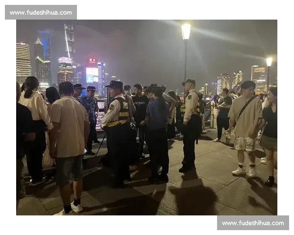 苏超保安招募风波：官方叫停临时招聘，球迷应聘需警惕信息陷阱